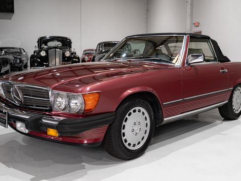 Used 1989 Mercedes-Benz 560 SL image 5