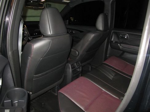 Used 2019 Honda Ridgeline Black Edition image 22