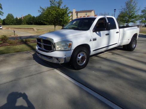 Used 2007 Dodge Ram 3500 Truck SLT image 1