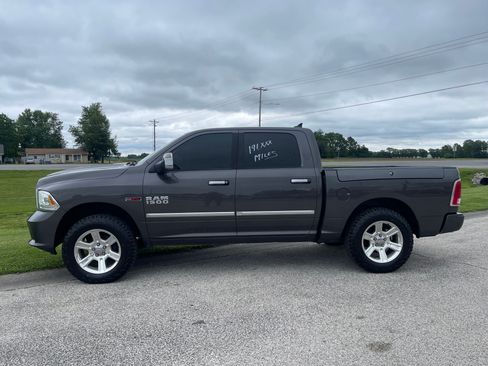 Used 2015 RAM 1500 Limited image 2