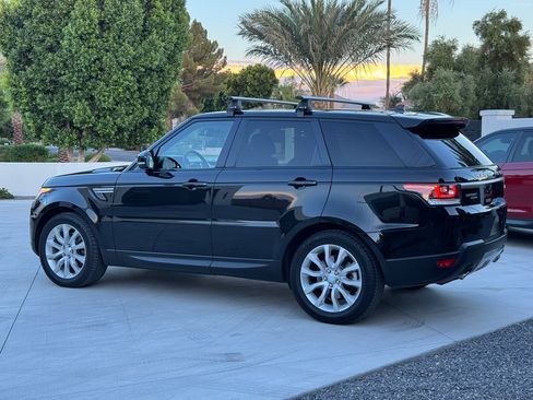 Used 2016 Land Rover Range Rover Sport HSE AWD/4WD image 2