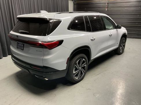 New 2026 Buick Enclave Sport Touring w/ Power Package image 4