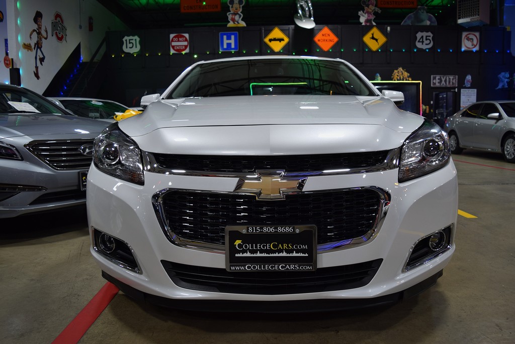 Used 2015 Chevrolet Malibu LTZ FWD image 10