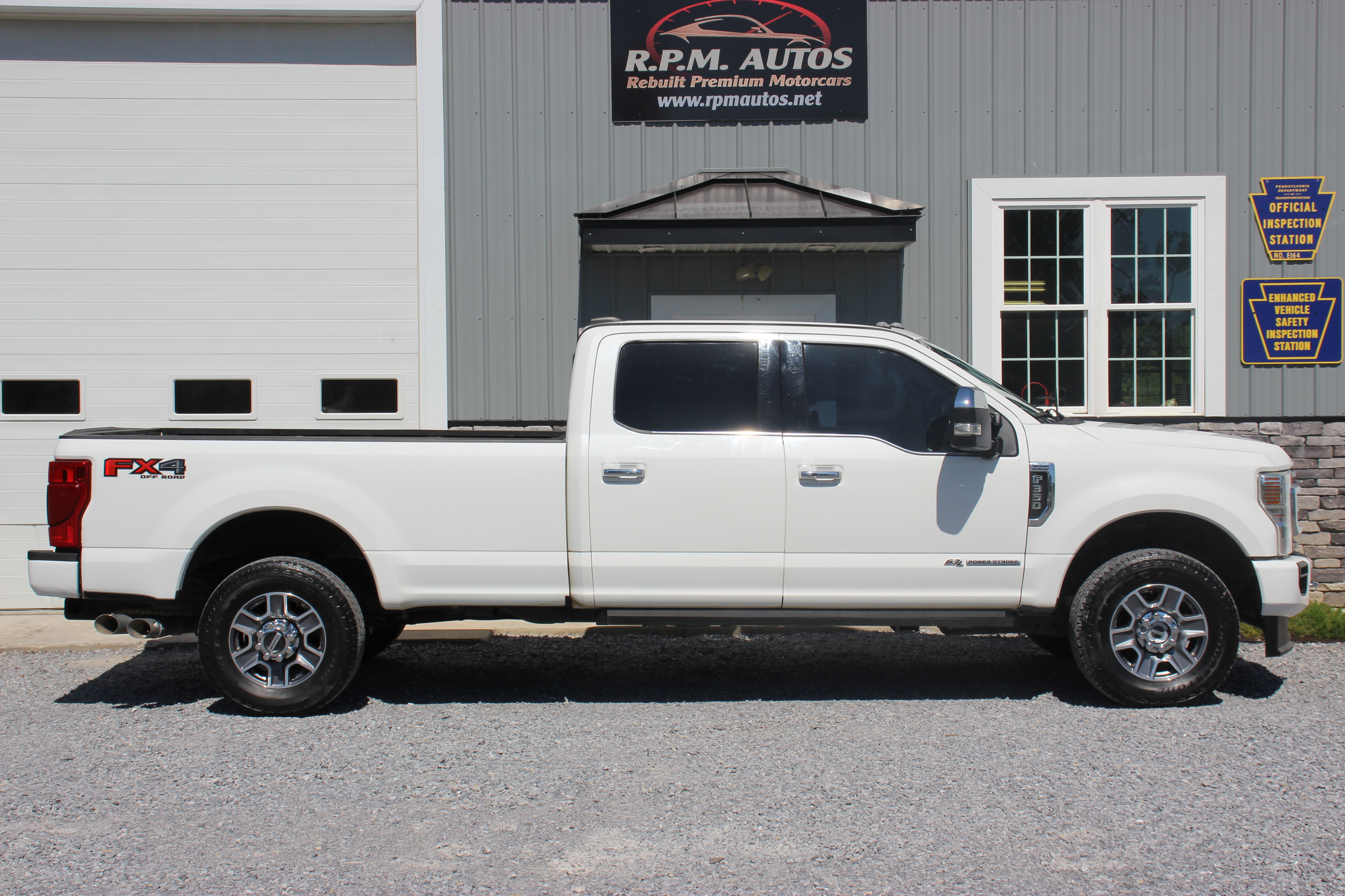 Used 2022 Ford F350 4x4 Crew Cab Super Duty image 5