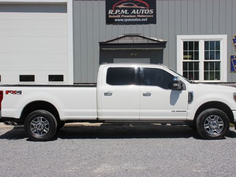 Used 2022 Ford F350 4x4 Crew Cab Super Duty image 5