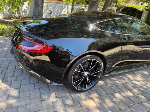 Used 2014 Aston Martin Vanquish Coupe RWD image 4