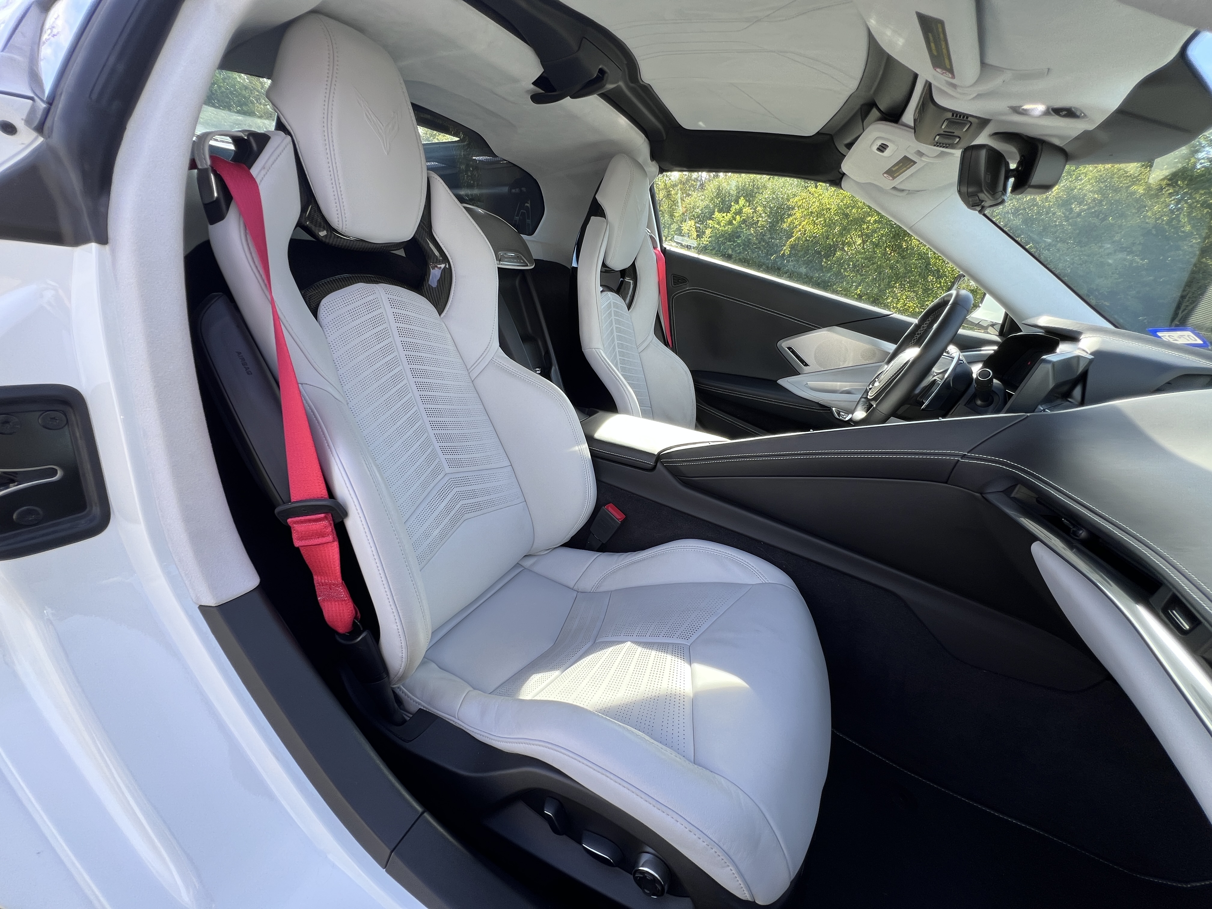 Used 2020 Chevrolet Corvette Stingray Premium Cpe w/ 3LT RWD image 17