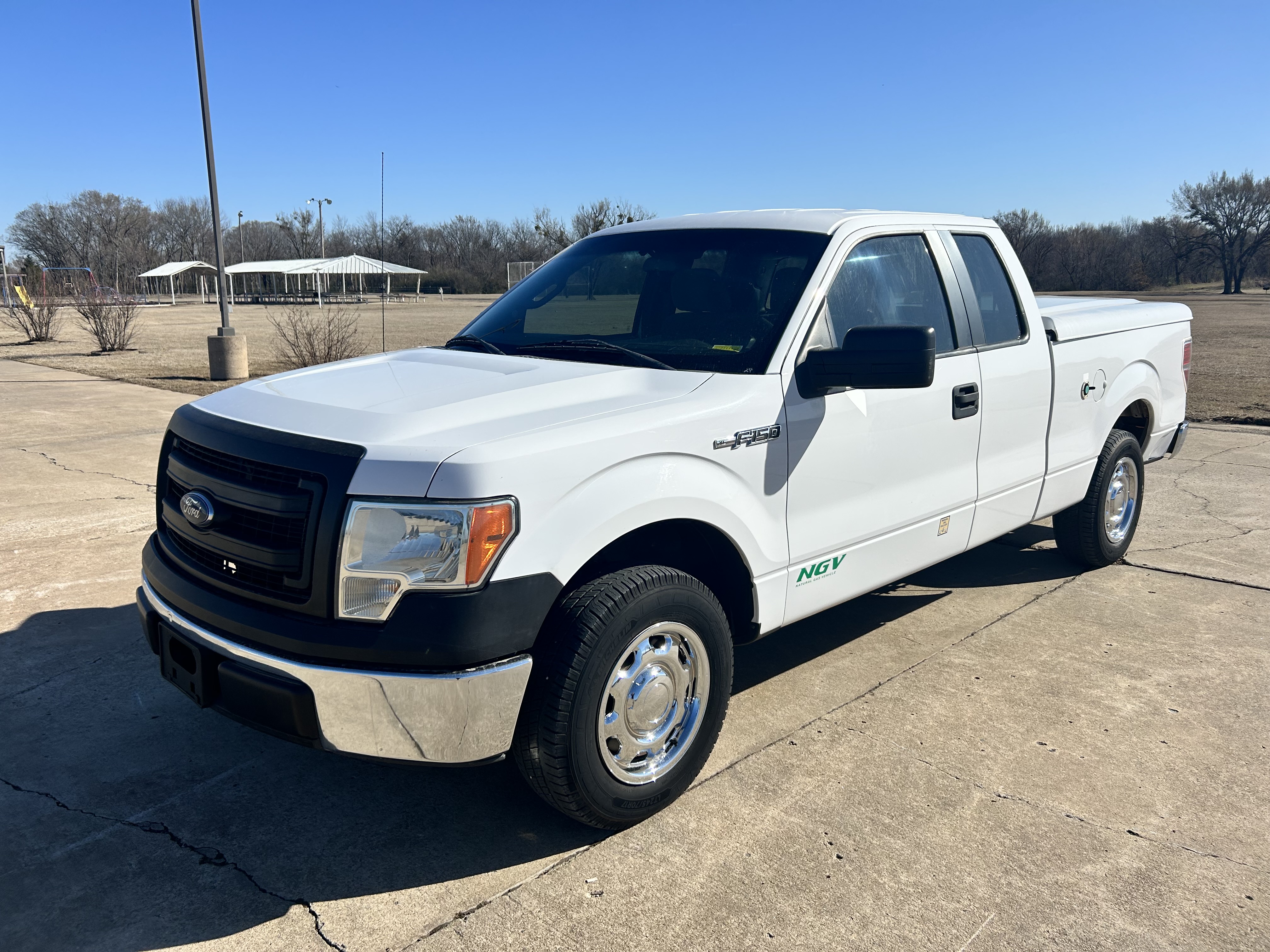 Used 2014 Ford F150 XL RWD image 1