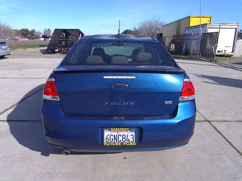 Used 2009 Ford Focus SES image 6