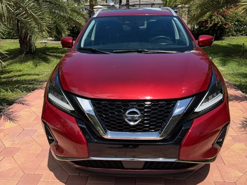 Used 2019 Nissan Murano SL image 2