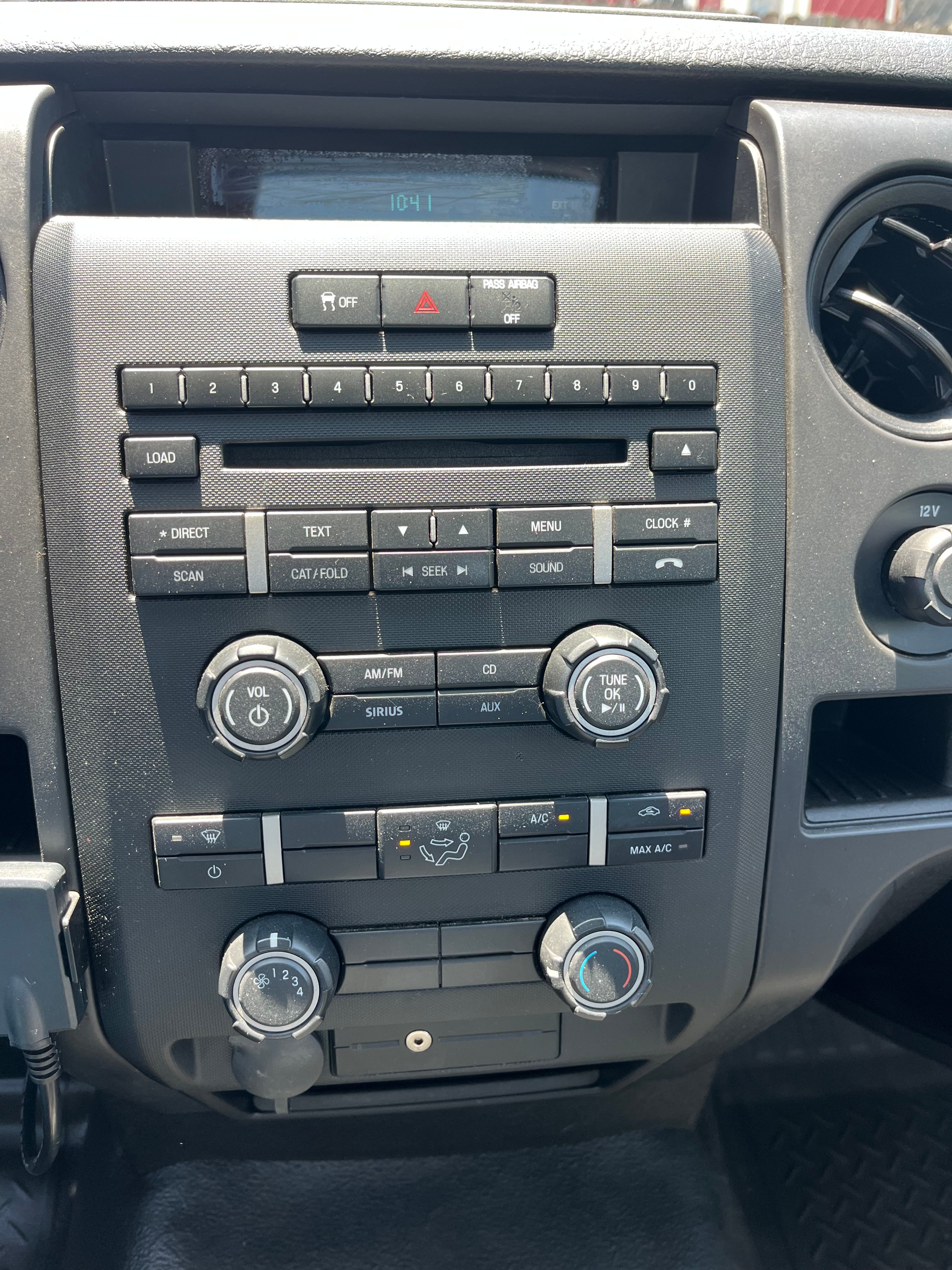 Used 2014 Ford F150 4x4 Regular Cab XL image 6