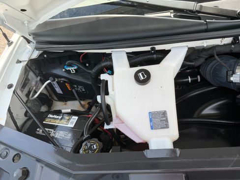 Used 2023 Chevrolet Express 2500 UNAVAIL RWD image 22