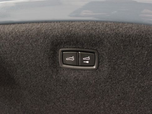 Used 2023 Audi RS e-tron GT image 48