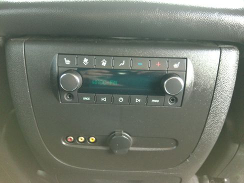 Used 2012 Chevrolet Tahoe LT image 38