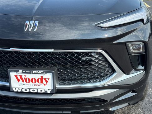 New 2026 Buick Encore GX Sport Touring image 10