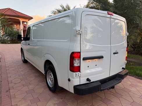 Used 2019 Nissan NV 1500 RWD image 5