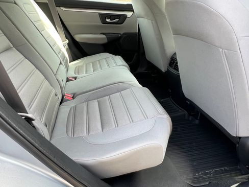 Used 2017 Honda CR-V LX image 8