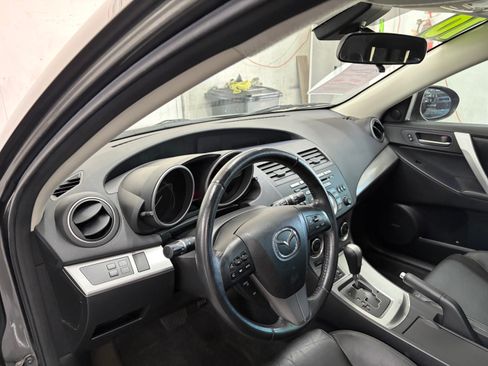Used 2010 MAZDA MAZDA3 s Hatchback FWD image 10