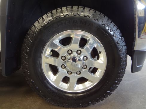 Used 2015 GMC Sierra 2500 Classic SLE image 17