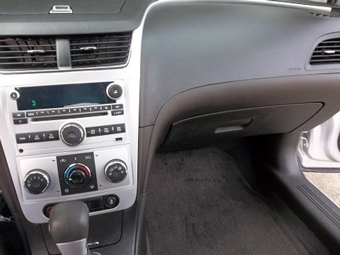 Used 2012 Chevrolet Malibu LT image 10