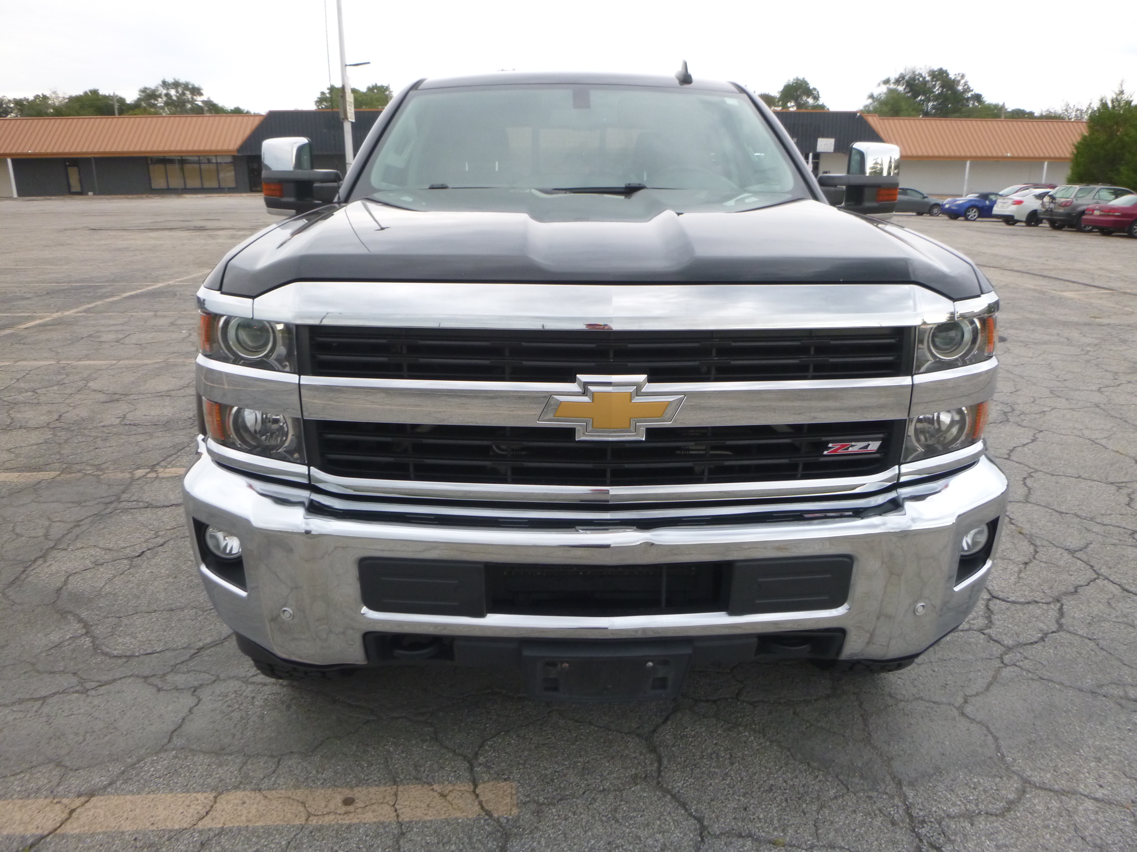 Used 2016 Chevrolet Silverado 2500 4x4 Crew Cab LTZ image 3
