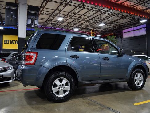 Used 2011 Ford Escape XLT image 14