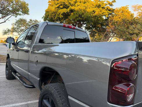 Used 2008 Dodge Ram 1500 Truck Sport image 18