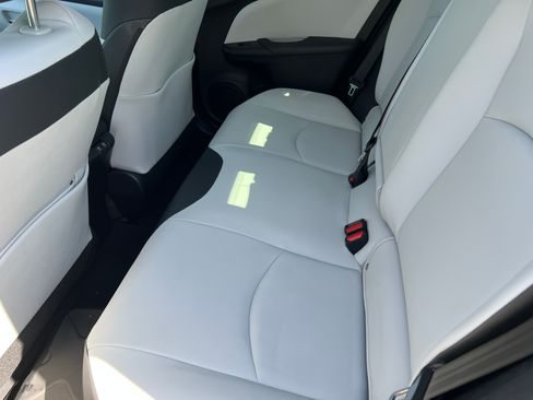 Used 2019 Toyota Prius Limited image 11