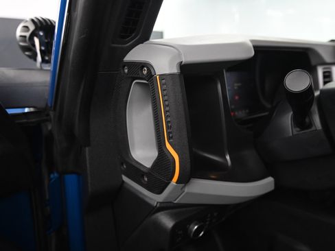 Used 2021 Ford Bronco Badlands image 39