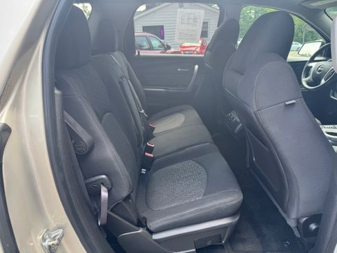 Used 2012 GMC Acadia SL image 12