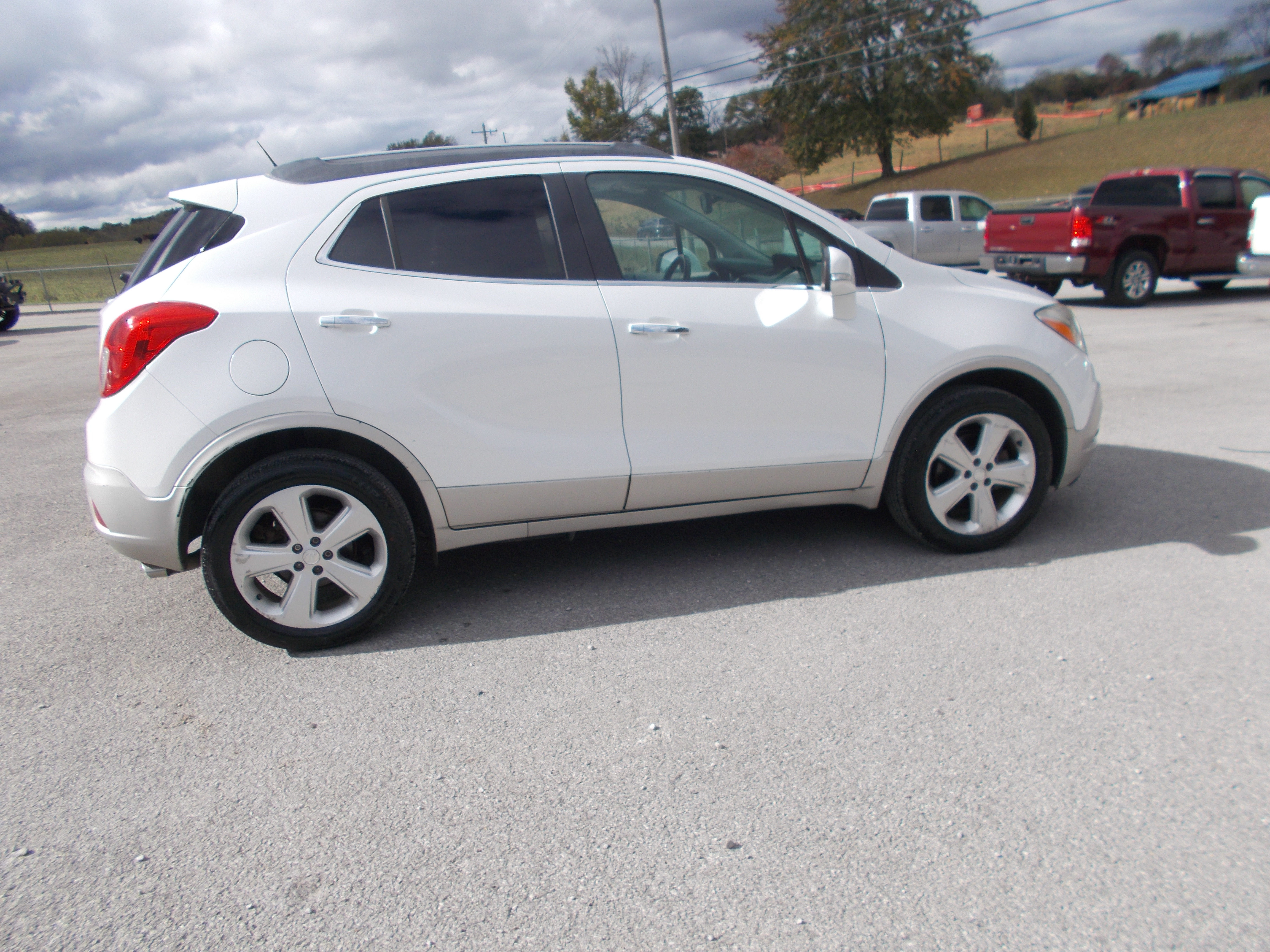 Used 2015 Buick Encore AWD Leather image 4