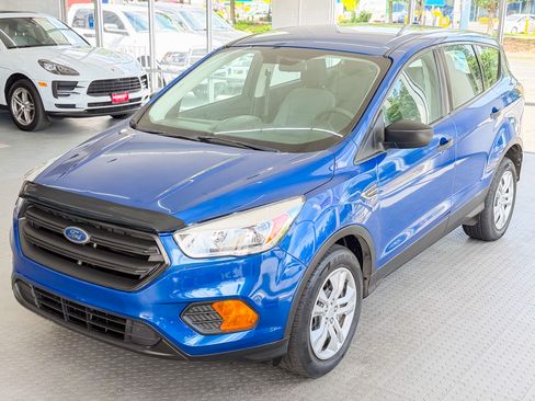 Used 2018 Ford Escape FWD S image 3