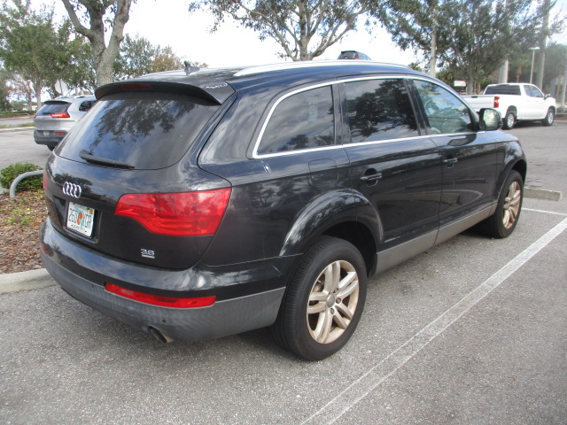 Used 2008 Audi Q7 3.6 Premium AWD/4WD image 4