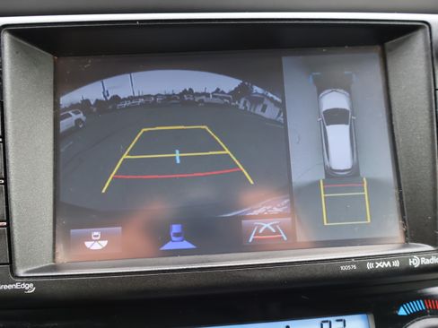 Used 2016 Toyota RAV4 Limited image 25