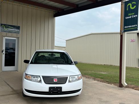Used 2007 Saturn ION Level 2 Sedan FWD image 1