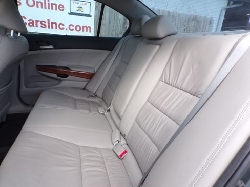 Used 2012 Honda Accord EX-L Sedan image 7