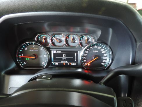 Used 2016 Chevrolet Silverado 1500 LT Z71 image 43