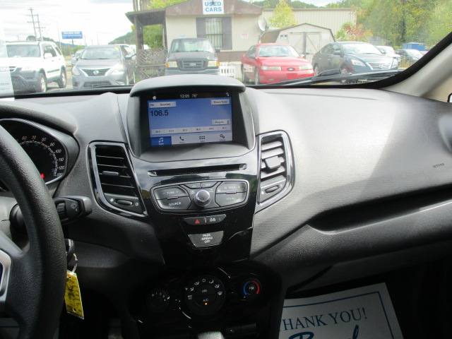 Used 2019 Ford Fiesta SE Sedan FWD image 35