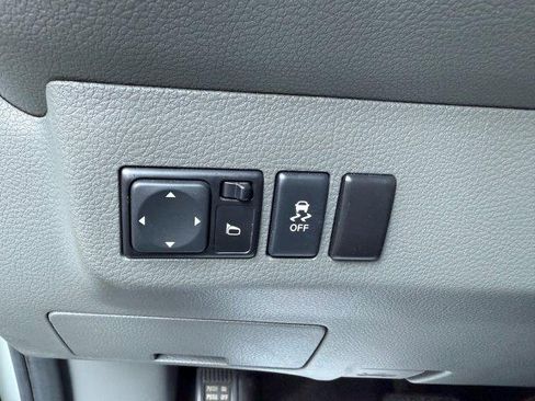 Used 2021 Nissan NV 1500 S image 25