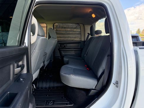 Used 2016 RAM 2500 4x4 Crew Cab ST image 18