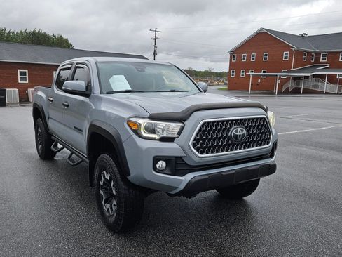 Used 2019 Toyota Tacoma image 6