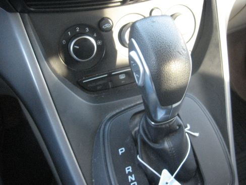 Used 2014 Ford Escape SE image 12