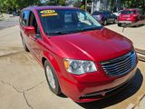 Used 2013 Chrysler Town & Country Touring image 2