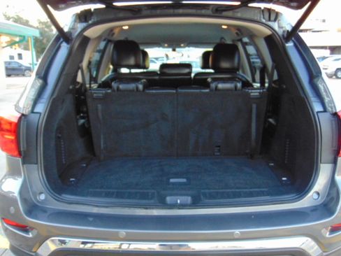 Used 2020 Nissan Pathfinder S image 8