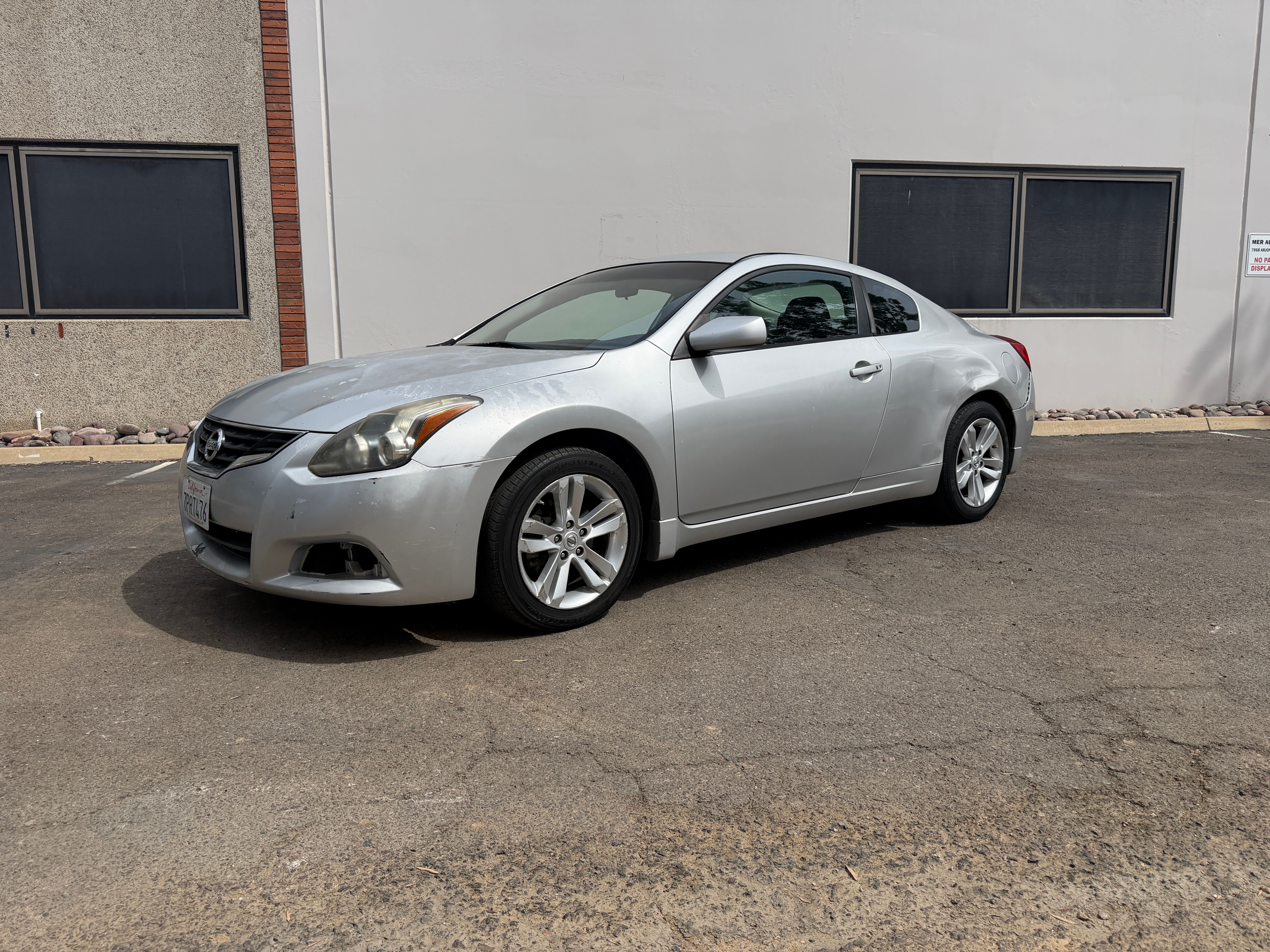 Used 2013 Nissan Altima 2.5 S Coupe FWD image 3