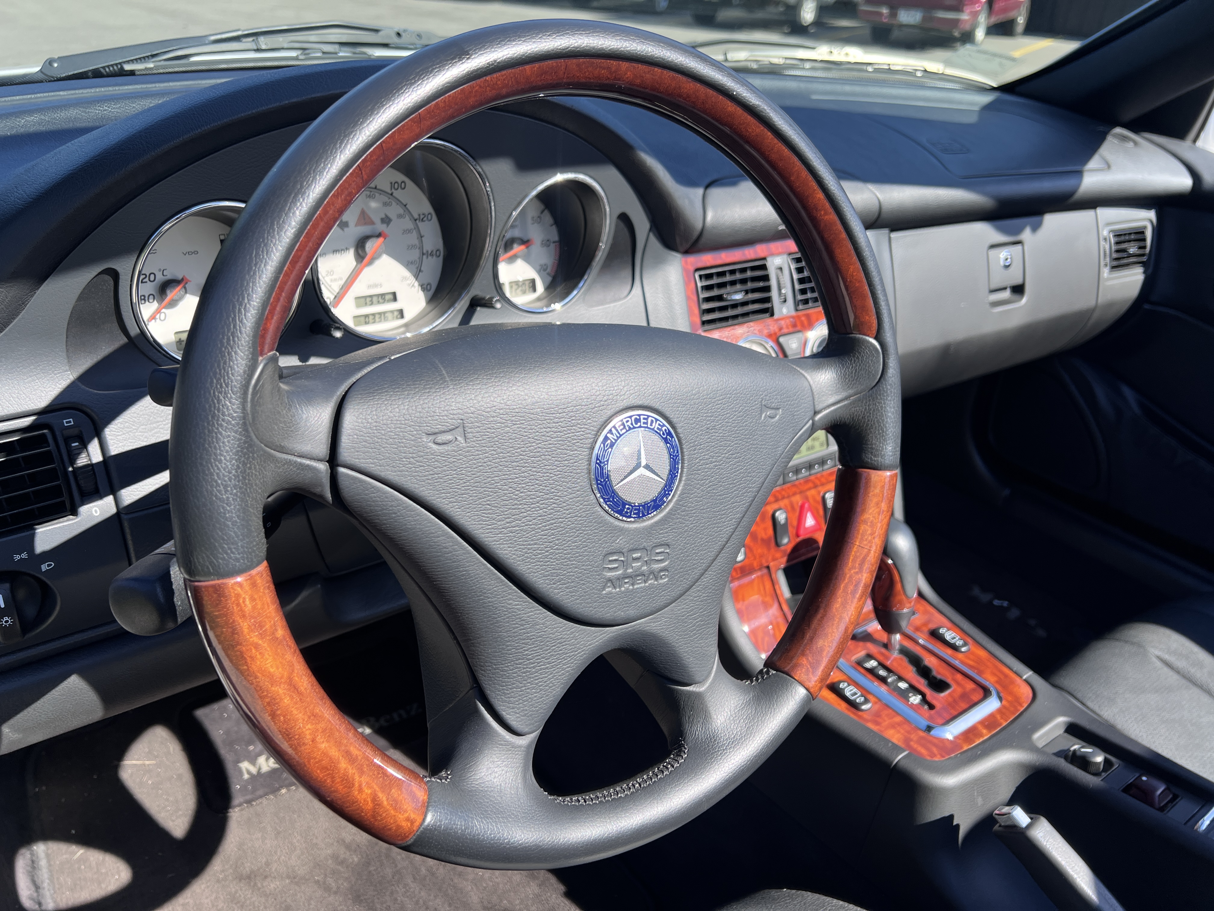 Used 2003 Mercedes-Benz SLK 320 image 19
