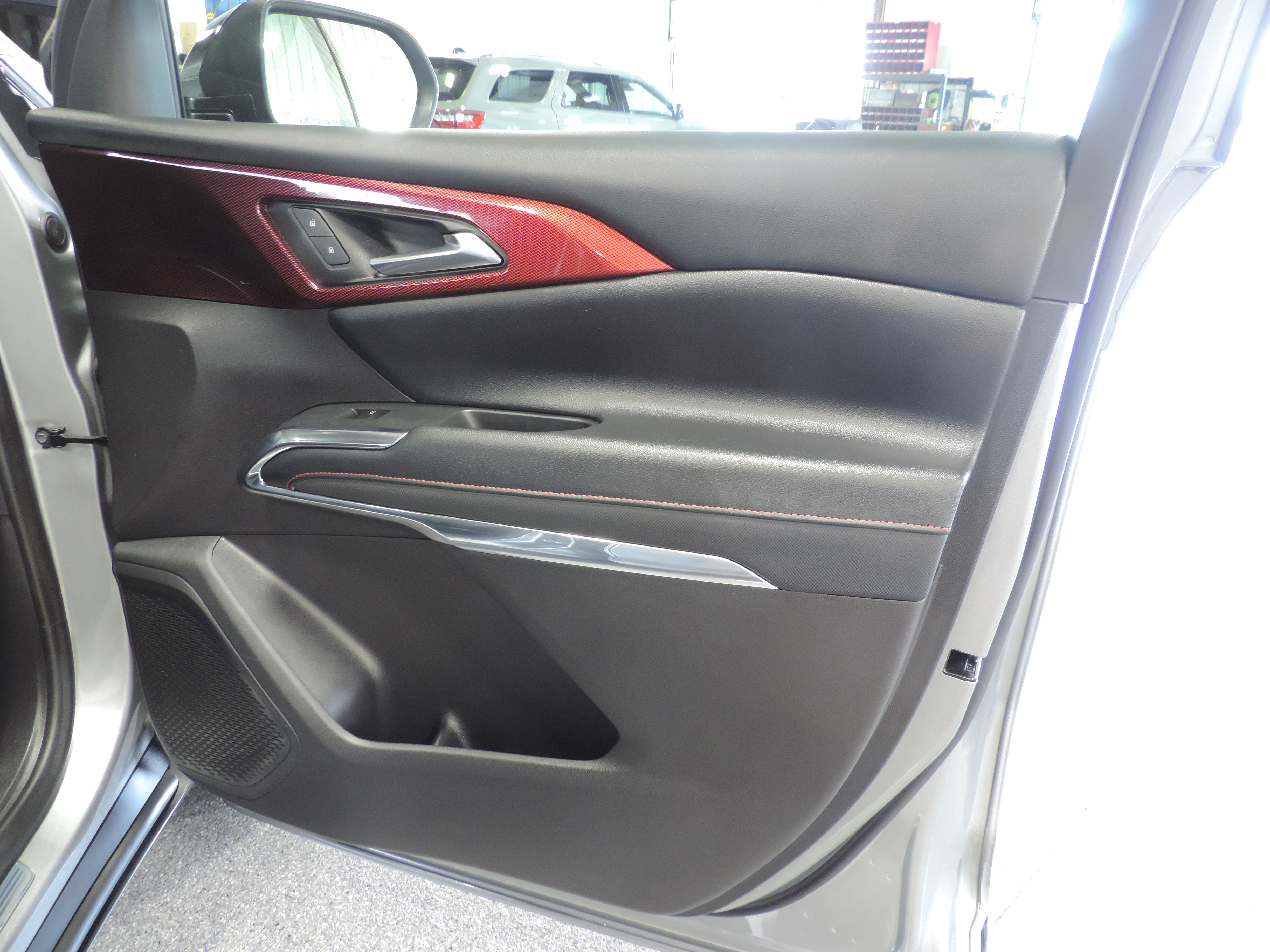 Used 2026 Chevrolet Traverse AWD Z71 image 22