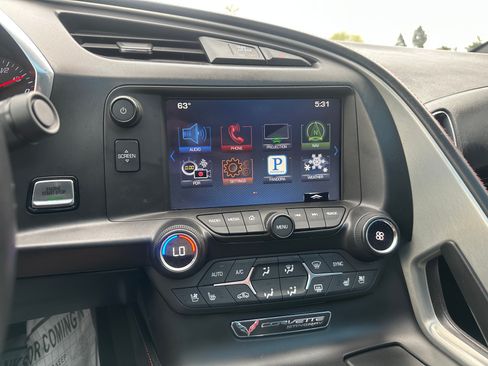 Used 2016 Chevrolet Corvette Stingray Convertible w/1LT image 12