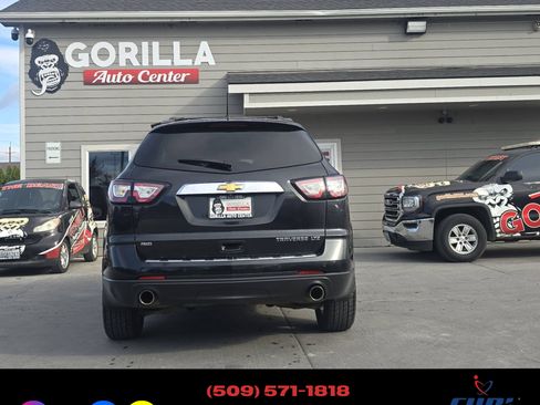 Used 2015 Chevrolet Traverse LTZ image 6