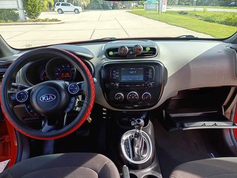 Used 2019 Kia Soul image 10